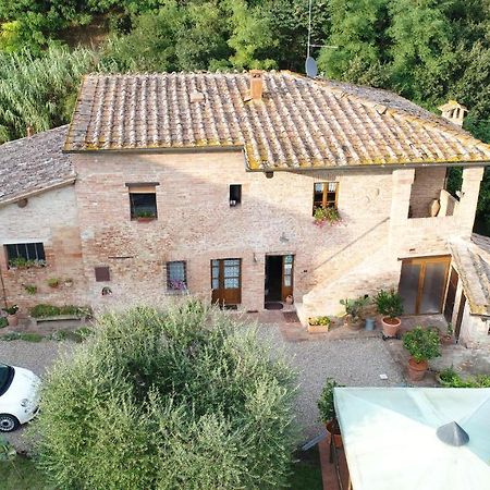 Podere Il Pero Siena Esterno foto