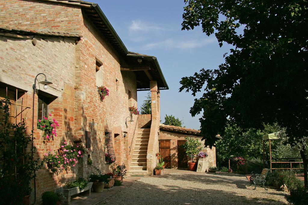 Podere Il Pero Siena Esterno foto